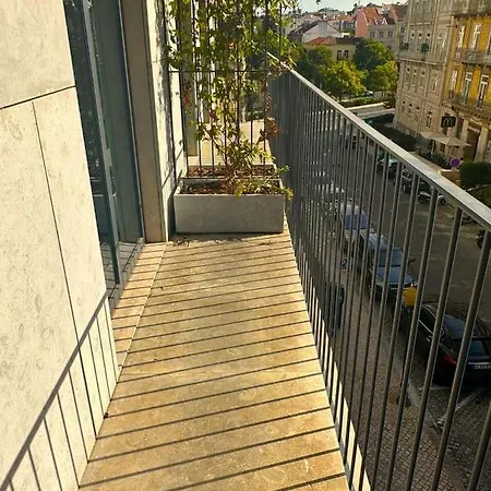 Apartment Cozy Studio In Marques De Pombal Lisbon