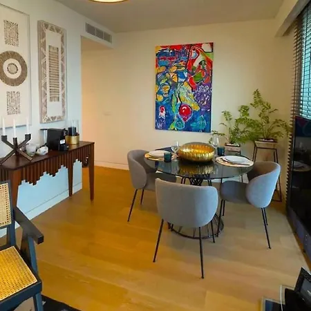 Cozy In Marquês De Pombal